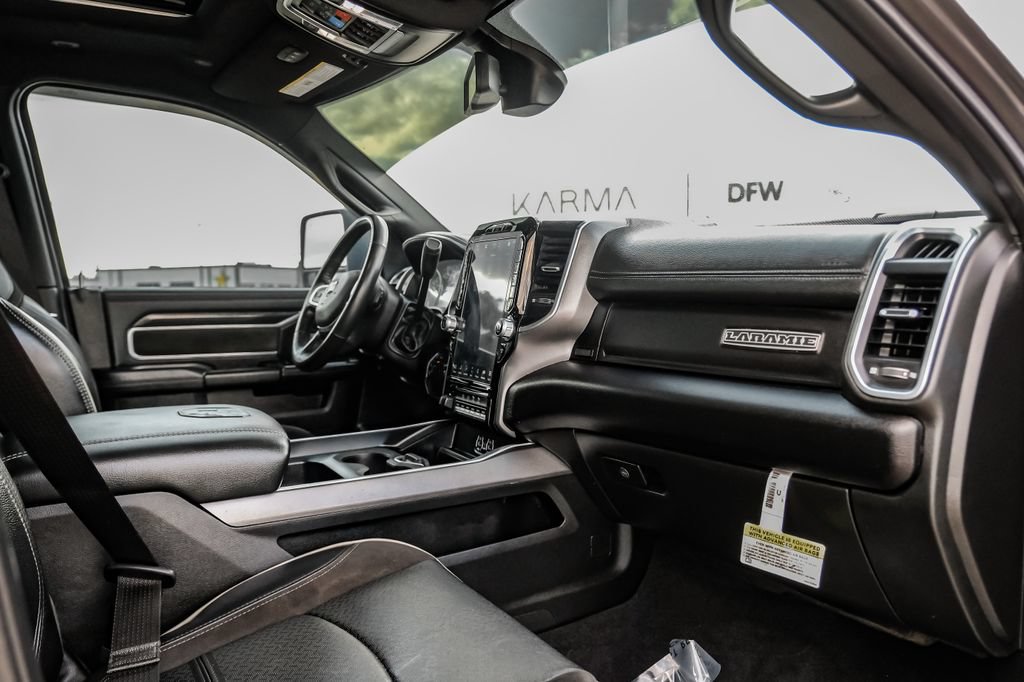 Used 2024 RAM 3500 Laramie w/ Night Edition AWD/4WD image 9