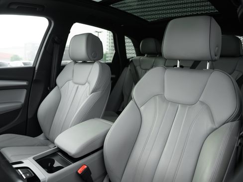 Certified 2024 Audi Q5 2.0T Premium AWD/4WD image 19