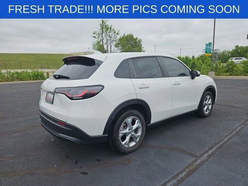 Certified 2023 Honda HR-V LX image 5