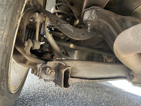 Used 2009 Toyota Matrix S image 21