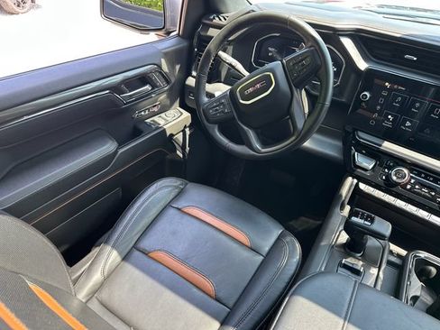 Certified 2024 GMC Sierra 1500 AT4 w/ AT4 Premium Package AWD/4WD image 22