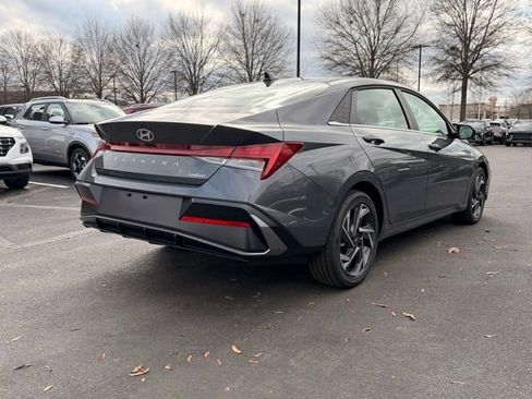 New 2026 Hyundai Elantra Limited image 7