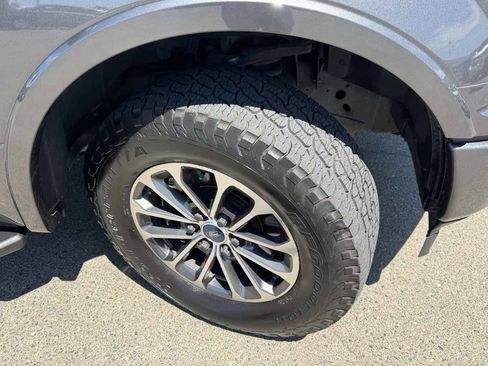 Used 2018 Ford F150 XLT w/ Equipment Group 302A Luxury AWD/4WD image 42