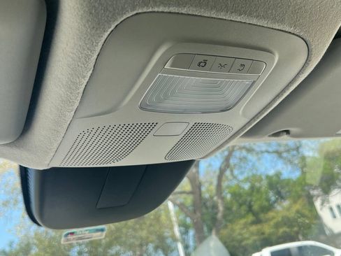 Used 2023 Mercedes-Benz Metris image 21