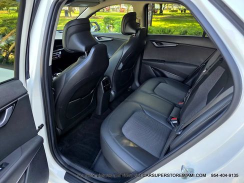 Used 2024 Kia Niro Wind FWD image 19