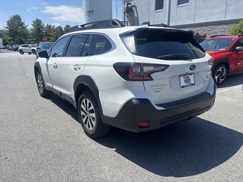 Certified 2025 Subaru Outback Premium AWD/4WD image 23