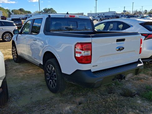 Used 2023 Ford Maverick Lariat w/ Lariat Luxury Package image 4