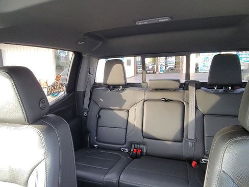 Used 2020 Chevrolet Silverado 1500 LTZ w/ LTZ Convenience Package image 22