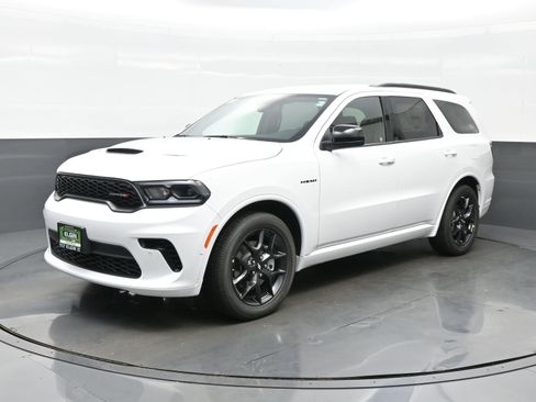 New 2026 Dodge Durango GT w/ Blacktop Package image 2