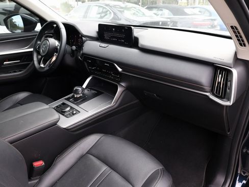 Certified 2024 MAZDA CX-90 Plug-In Hybrid w/ Preferred image 21