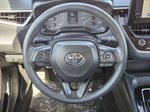 Used 2024 Toyota Corolla LE FWD image 14