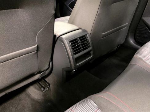 Used 2024 Volkswagen GTI S image 27