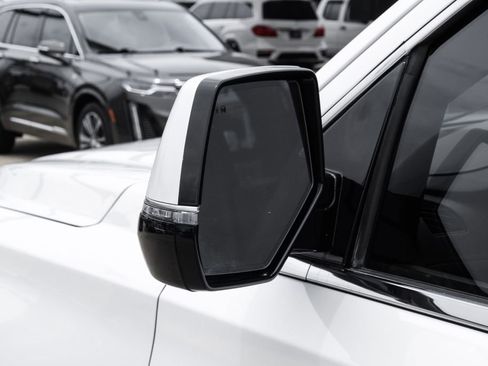 Used 2019 Cadillac Escalade Platinum AWD/4WD image 52