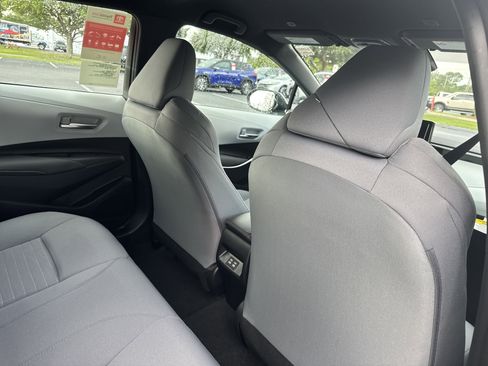 New 2025 Toyota Corolla SE image 28