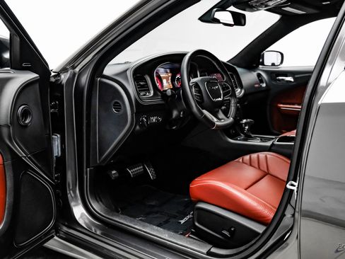 Used 2020 Dodge Charger SRT Hellcat w/ Harman/Kardon Audio Group image 41