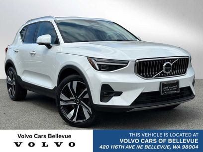 Used 2025 Volvo XC40 B5 Plus w/ Climate Package