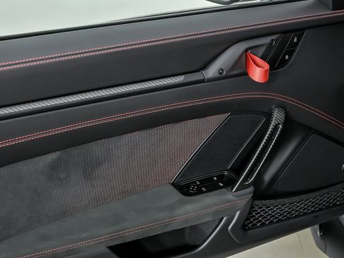 Used 2024 Porsche 911 GT3 RS RWD image 11