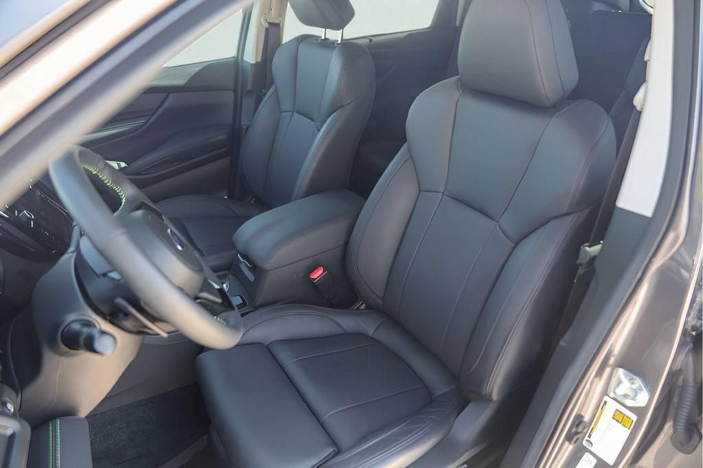 Used 2025 Subaru Ascent Bronze Edition w/ Popular Package #2 AWD/4WD image 10
