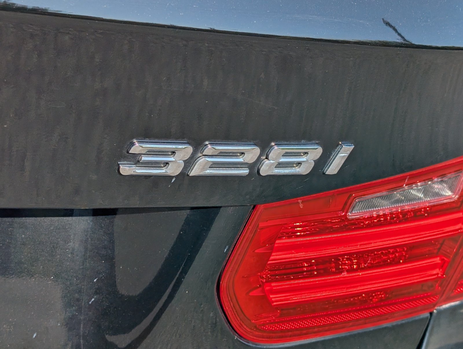 Used 2015 BMW 328i xDrive Sedan AWD/4WD image 5