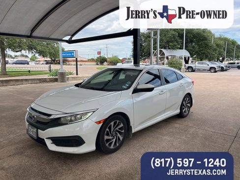 Used 2017 Honda Civic EX image 1