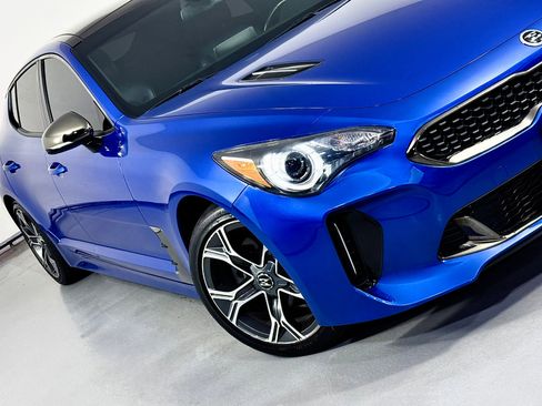 Used 2020 Kia Stinger GT-Line w/ Sun & Sound Package image 4