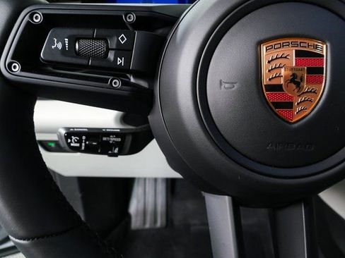 New 2026 Porsche Macan 4S Electric image 10