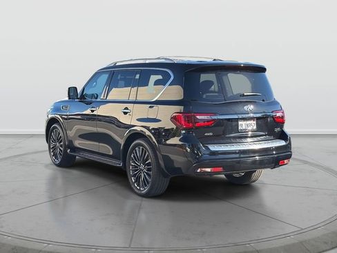 Certified 2023 INFINITI QX80 Premium Select w/ Cargo Package image 5