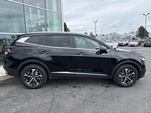 Certified 2024 Kia Sportage EX image 6