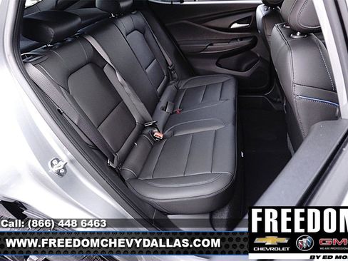 New 2026 Buick Envista Sport Touring image 15