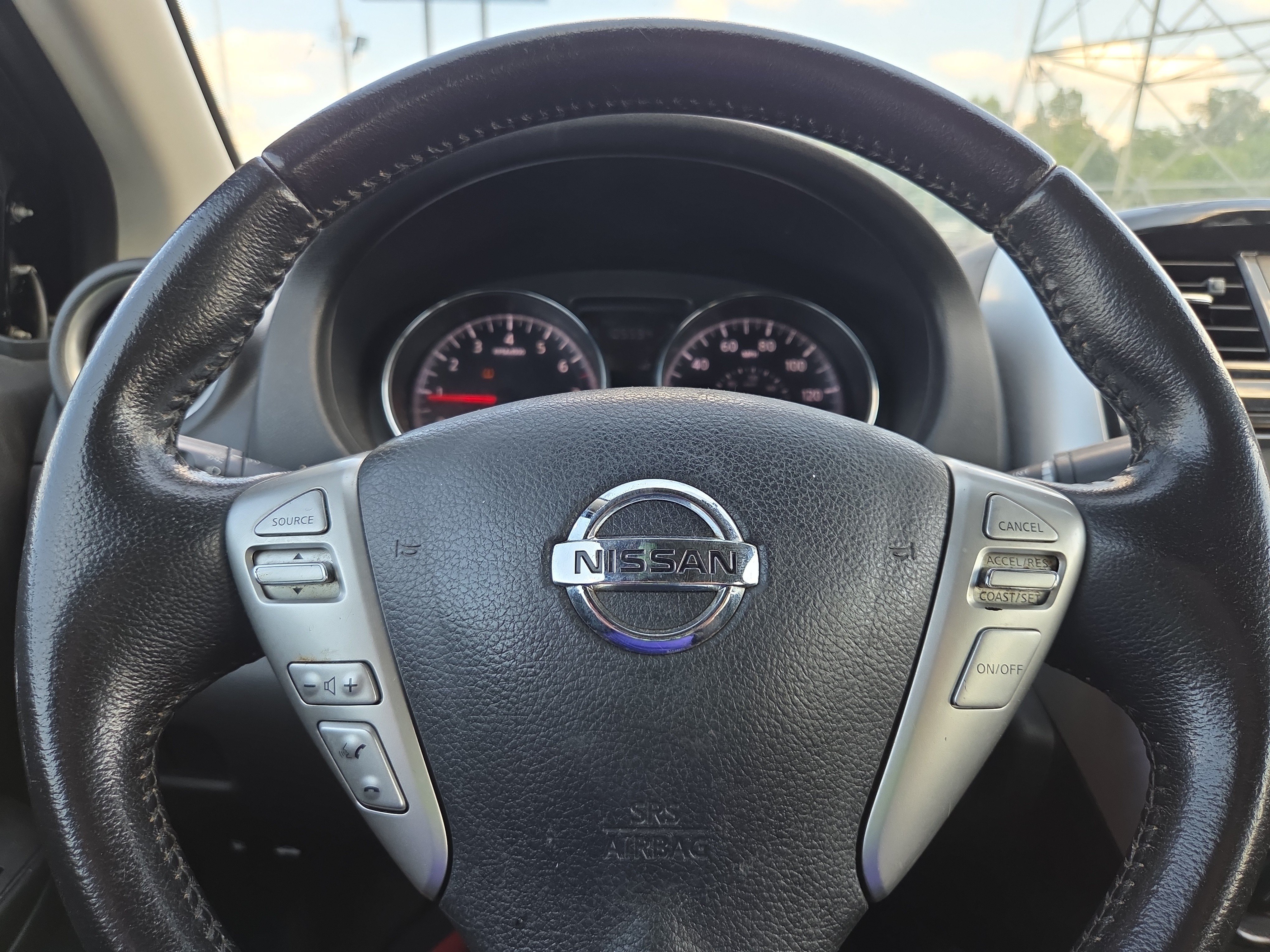 Used 2017 Nissan Versa SV w/ SV Special Edition Package FWD image 15