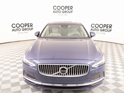 Used 2024 Volvo S90 T8 Ultimate w/ Lounge Package image 9