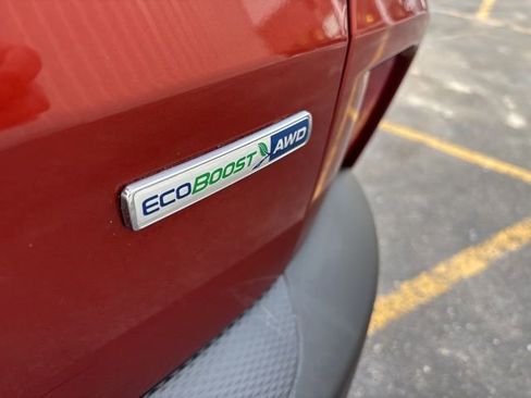 Used 2020 Ford Escape SE image 8