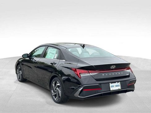 New 2026 Hyundai Elantra Limited w/ Cargo Package FWD image 3