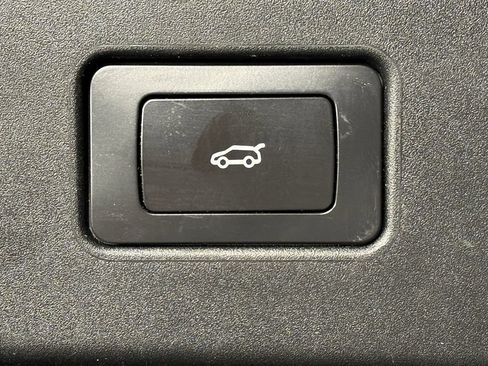 Used 2023 Fisker Ocean Ultra AWD/4WD image 56