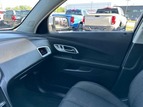 Used 2016 Chevrolet Equinox LT w/ Convenience Package AWD/4WD image 35