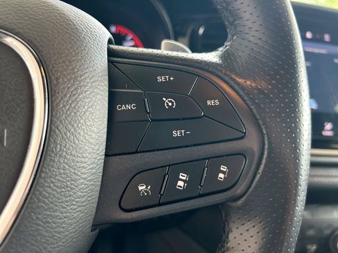 Used 2024 Dodge Durango GT RWD image 20