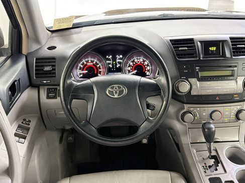 Used 2008 Toyota Highlander 2WD image 25