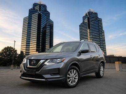 Used 2018 Nissan Rogue SV