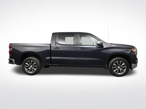 Used 2022 Chevrolet Silverado 1500 LT w/ All Star Edition Plus AWD/4WD image 6