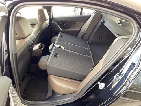 New 2026 BMW 530i w/ M Sport Package image 30