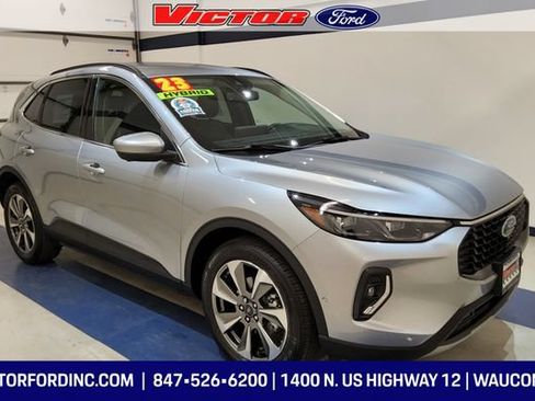 Used 2023 Ford Escape Platinum w/ Premium Technology Package AWD/4WD image 5