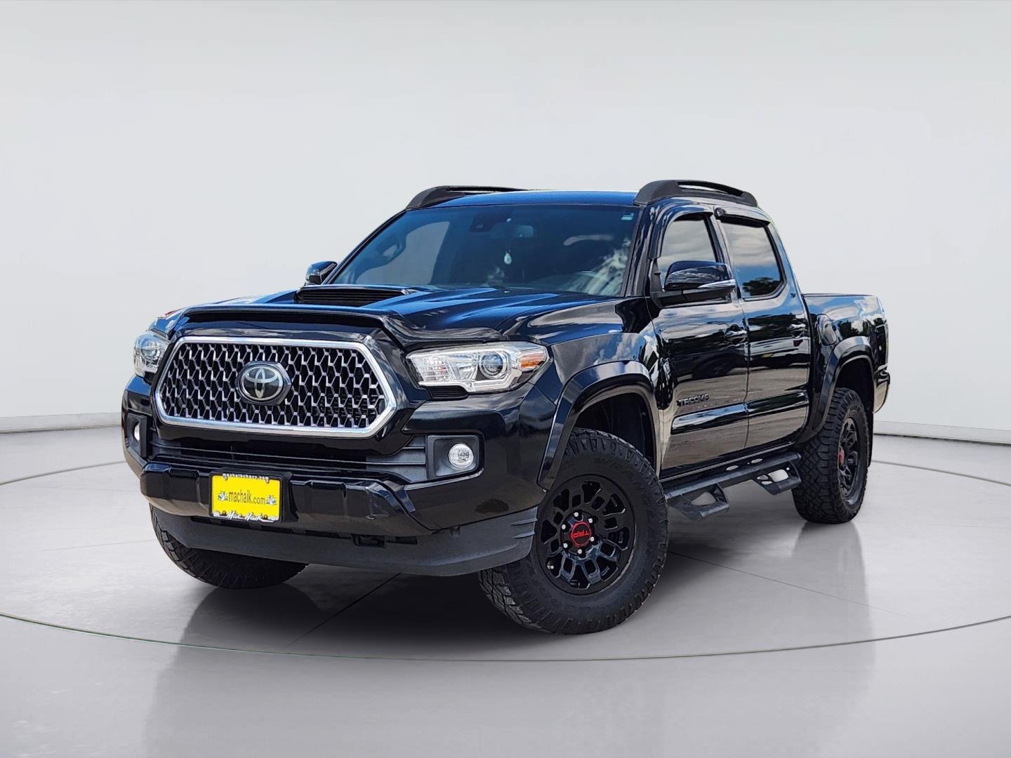 Used 2019 Toyota Tacoma TRD Sport RWD image 1