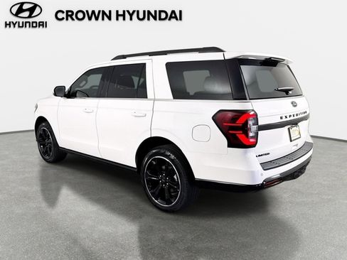 Used 2024 Ford Expedition Limited RWD image 8