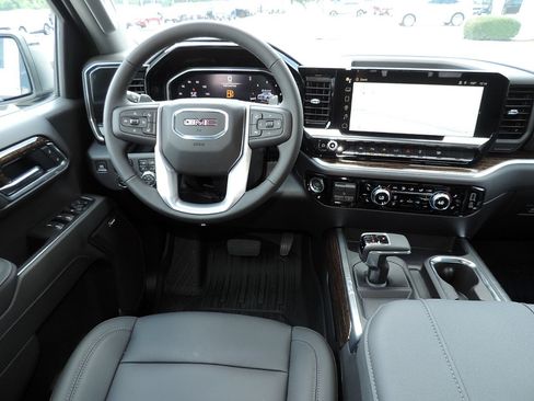 New 2026 GMC Sierra 1500 Elevation w/ Elevation Premium Package AWD/4WD image 16