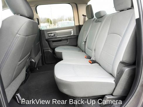 Used 2023 RAM 1500 Classic SLT image 7