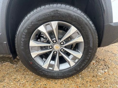 New 2026 Chevrolet Equinox LT w/ Convenience Package II image 10