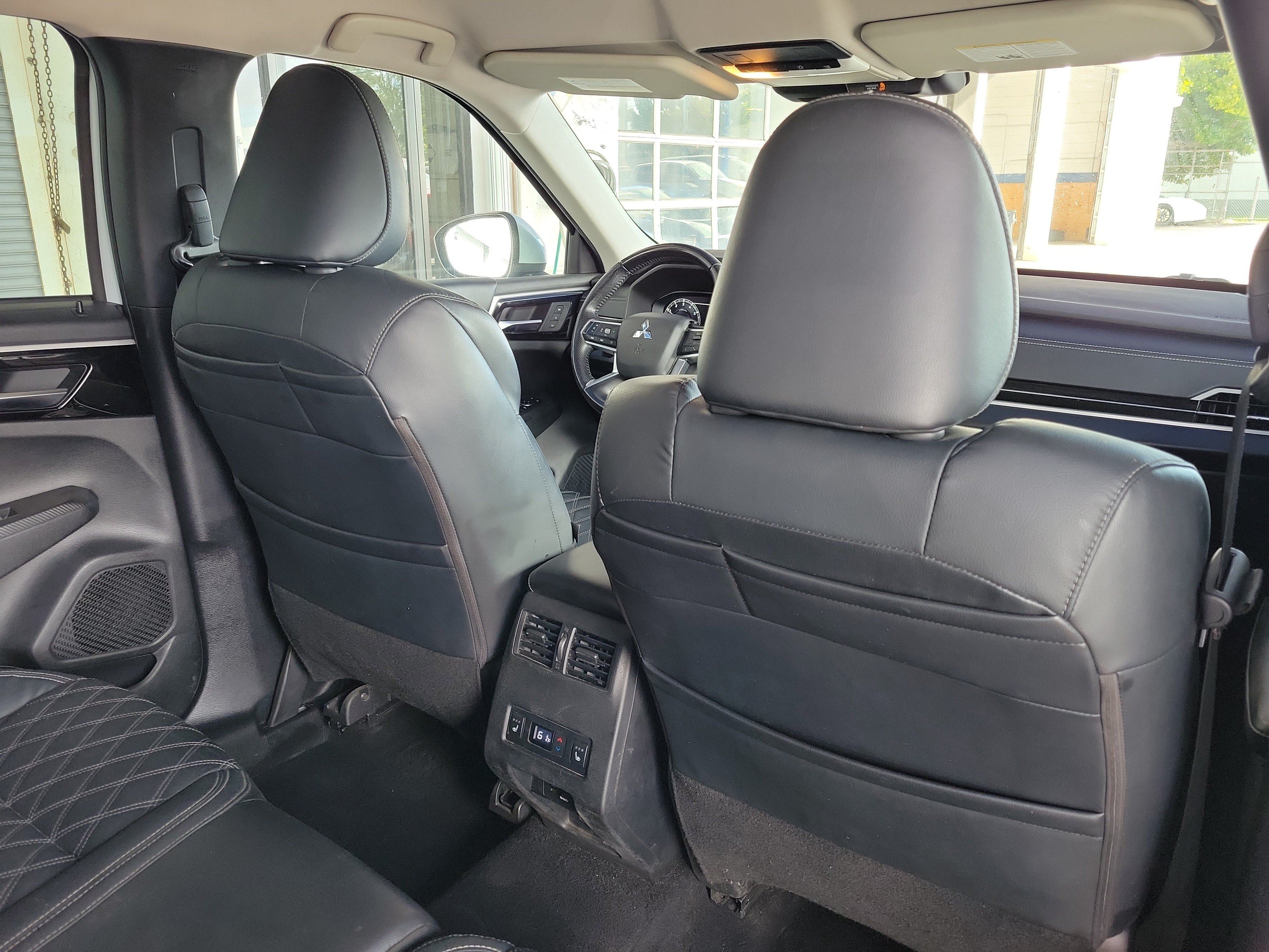 Used 2022 Mitsubishi Outlander SEL AWD/4WD image 8