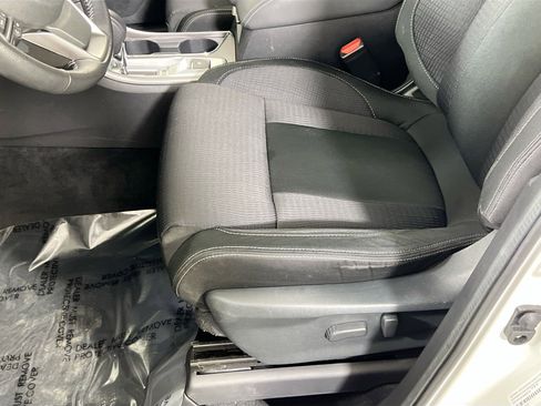 Used 2022 Subaru Ascent Premium w/ Convenience Package image 18