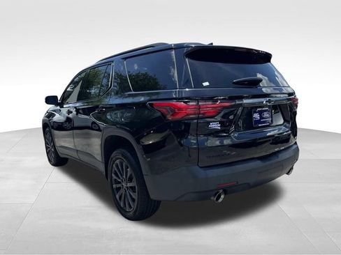 Used 2023 Chevrolet Traverse RS w/ LPO, Floor Liner Package FWD image 5