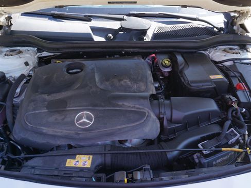 Used 2015 Mercedes-Benz CLA 250 4dr Sdn CLA 250 FWD image 28